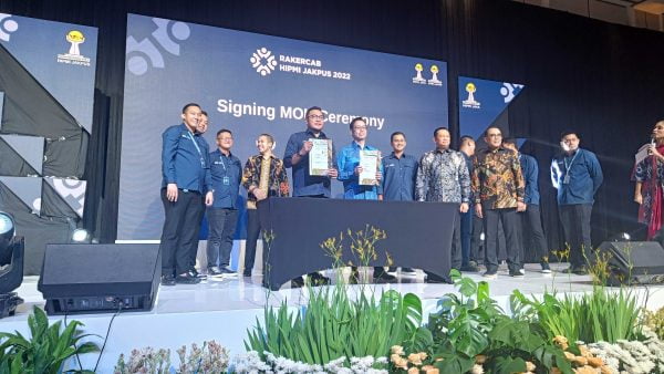 Paper.id & HIPMI JakPus Resmi Teken MOU untuk Dorong Digitalisasi dan Proses Operasional Bisnis Para Pengusaha