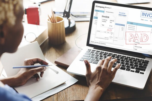 Begini Perbedaan Fungsi Proforma Invoice vs Invoice dalam Bisnis