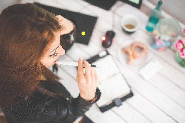 Apa Itu Part Time? Aturan, Contoh, dan Cara Mendapatkannya