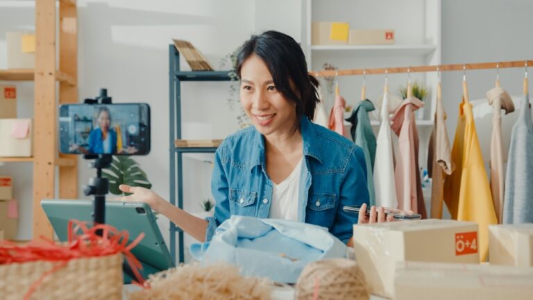Direct Selling: Haruskah Bisnismu Menggunakannya?