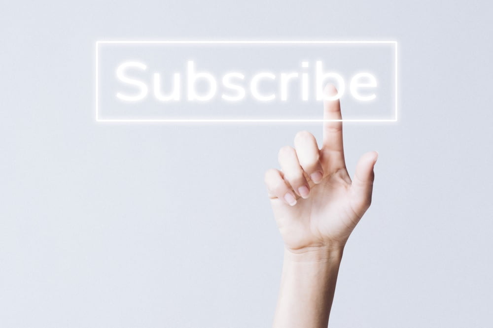 Subscription vs One Time Payment: Model Mana yang Cocok untuk Bisnismu?