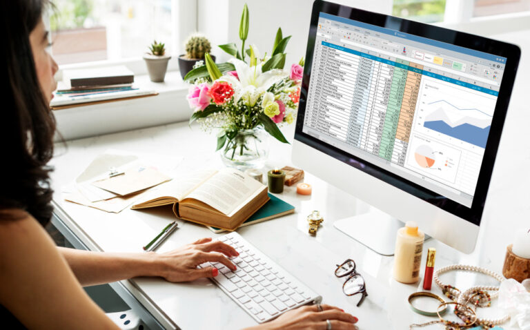 Download Contoh Laporan Stok Barang Gudang di Excel, Gratis!