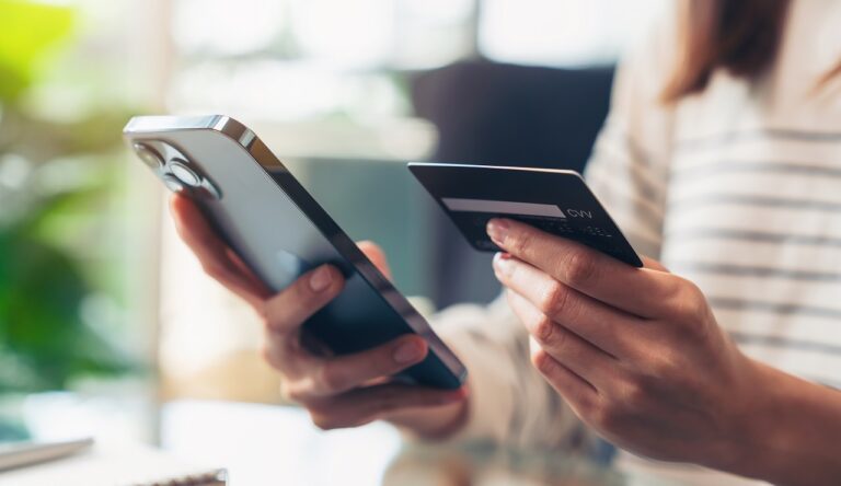 Metode Cicilan Kartu Kredit digibank Tersedia di Paper.id!