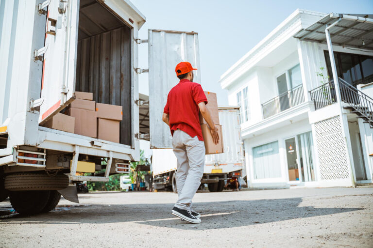 Simak! 10 Jenis Layanan Logistik untuk Pengiriman Barang