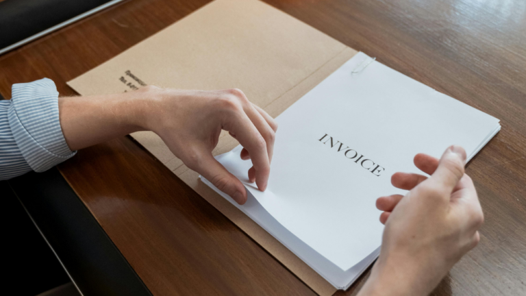 Lebih Gampang Ingatkan Buyer, Pentingnya Pengingat Invoice Otomatis
