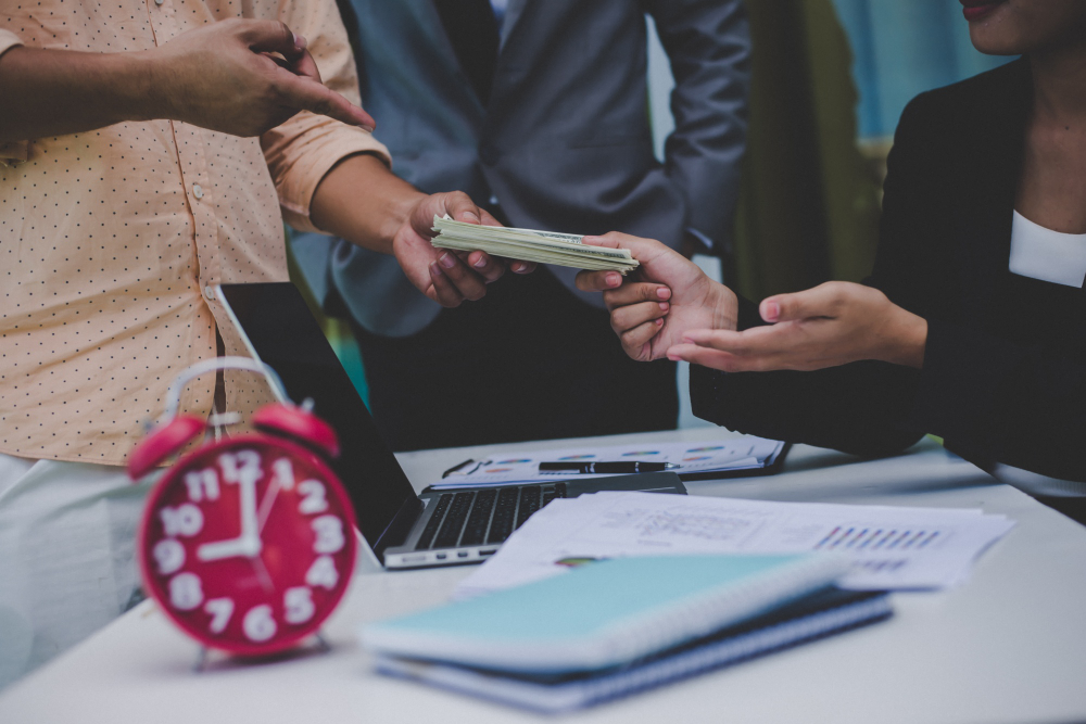 Crowdsourcing: Pengertian, Manfaat, dan Tips Menggunakannya