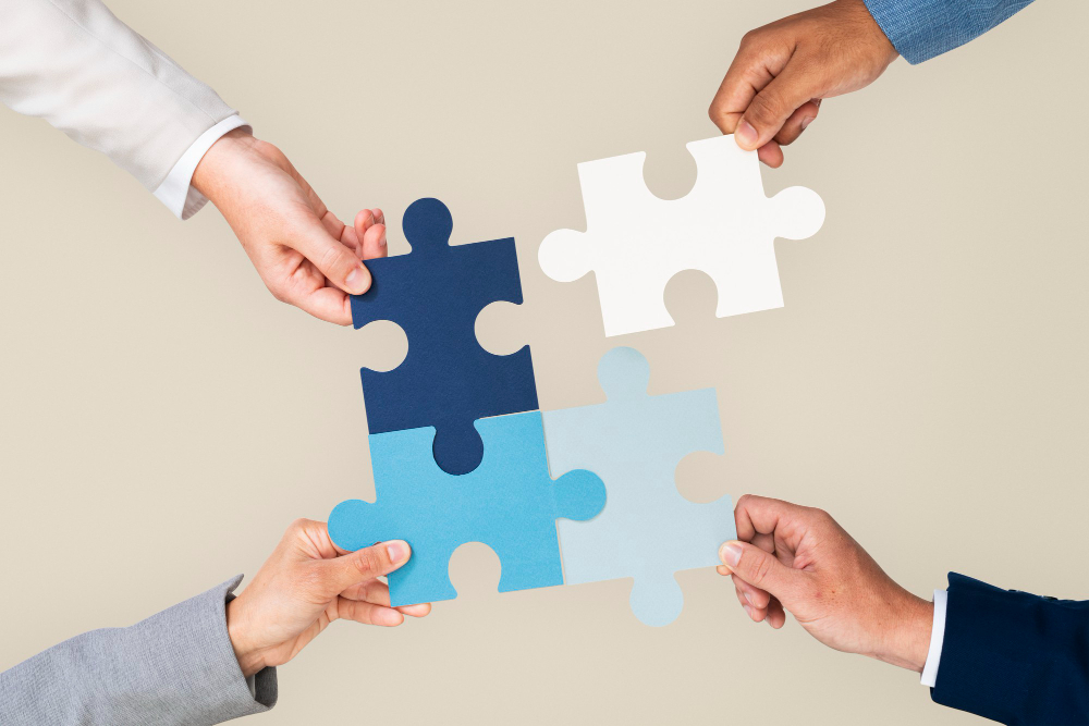 Konsolidasi: Pengertian, Tujuan, Contoh, Bedanya dengan Merger