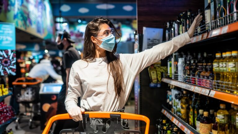 7 Alasan Bisnis FMCG Perlu Melakukan Riset Pasar