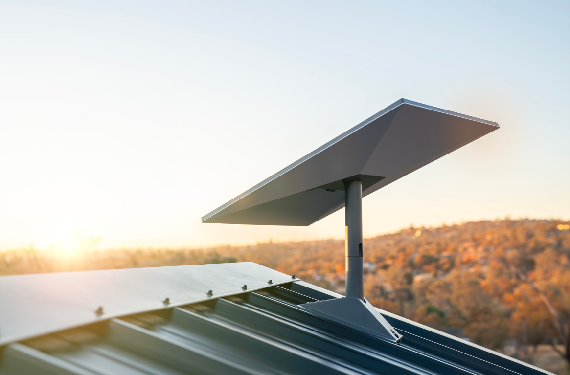 Perbandingan Antena Starlink: Standard V4, Flat HP, dan Mini, Mana yang Paling Sesuai untuk Kantor?