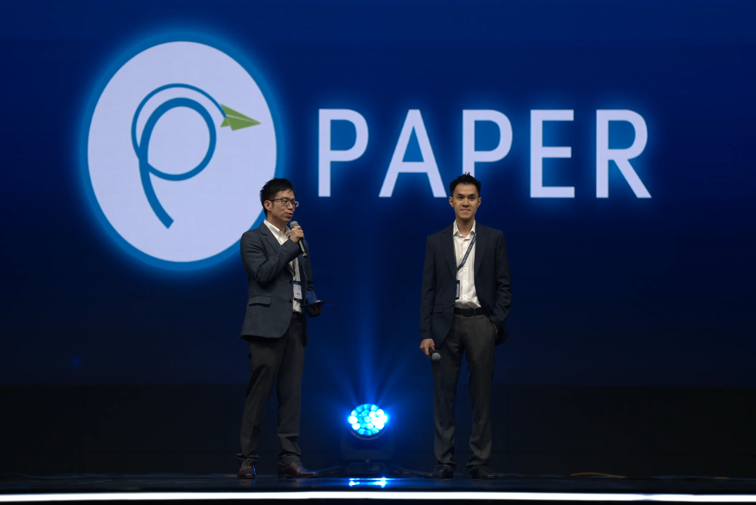 Paper UNFOLD 2025: Menyatukan Teknologi dan Bisnis dalam Gerakan Digital Indonesia