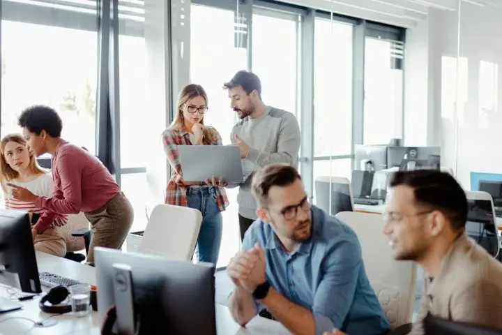 IT Outsourcing: Pengertian, Manfaat, dan 10 Rekomendasinya