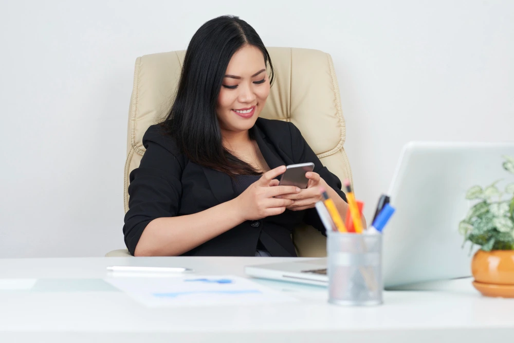 5 Aplikasi Database Karyawan untuk Perusahaan & Startup